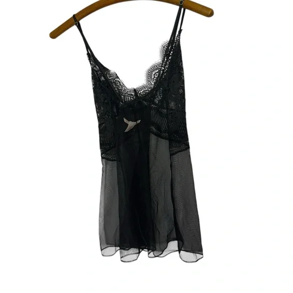 Victoria’s Secret Black Lace and Mesh Teddy size M - Picture 3 of 4